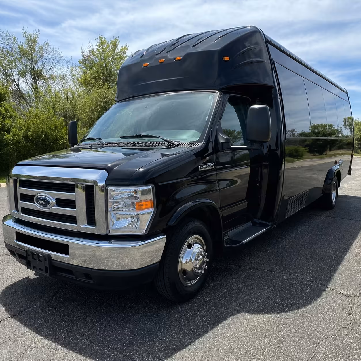 citrus heights prom party buses with the amenities groups want