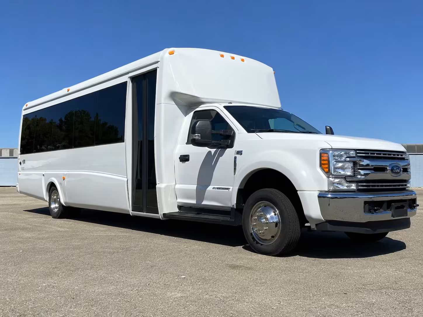 wedding and event minibus rentals for citrus heights airport guests